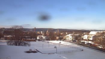 Weather camera view of Heights Murray ES.