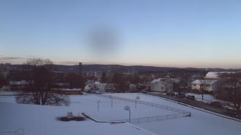 Weather camera view of Heights Murray ES.