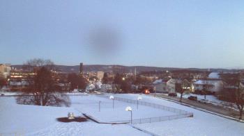 Weather camera view of Heights Murray ES.