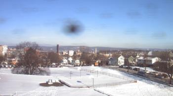 Weather camera view of Heights Murray ES.