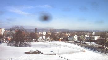 Weather camera view of Heights Murray ES.