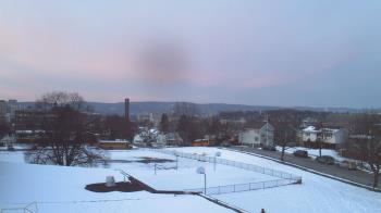 Weather camera view of Heights Murray ES.