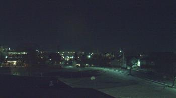 Weather camera view of Heights Murray ES.