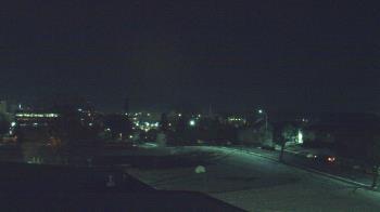 Weather camera view of Heights Murray ES.