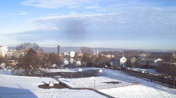 Weather camera view of Heights Murray ES.