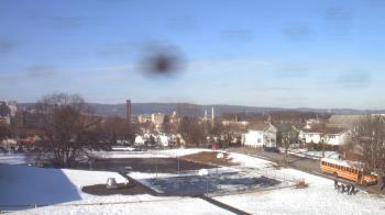 Weather camera view of Heights Murray ES.