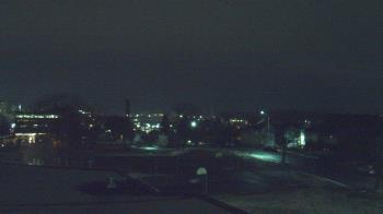 Weather camera view of Heights Murray ES.