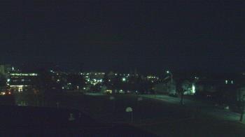 Weather camera view of Heights Murray ES.