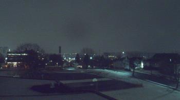 Weather camera view of Heights Murray ES.