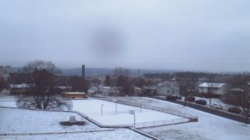 Weather camera view of Heights Murray ES.