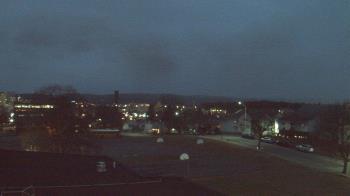 Weather camera view of Heights Murray ES.