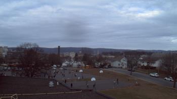 Weather camera view of Heights Murray ES.