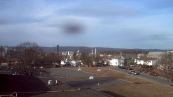 Weather camera view of Heights Murray ES.