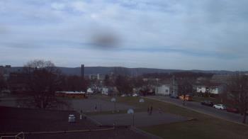 Weather camera view of Heights Murray ES.