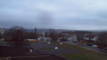 Weather camera view of Heights Murray ES.