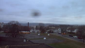 Weather camera view of Heights Murray ES.