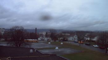 Weather camera view of Heights Murray ES.