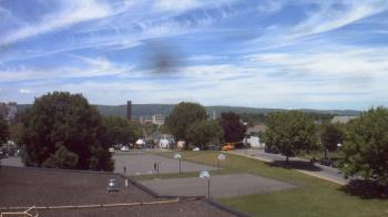 Weather camera view of Heights Murray ES.
