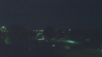 Weather camera view of Heights Murray ES.