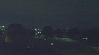Weather camera view of Heights Murray ES.
