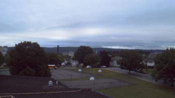 Weather camera view of Heights Murray ES.