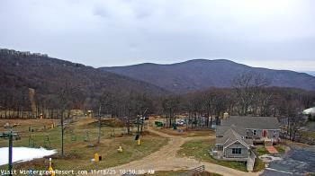 Weather camera view of Wintergreen Mtn. at 3600 ft. elev..