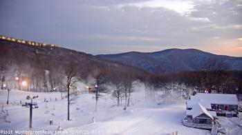 Weather camera view of Wintergreen Mtn. at 3600 ft. elev..
