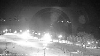 Weather camera view of Wintergreen Mtn. at 3600 ft. elev..