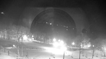 Weather camera view of Wintergreen Mtn. at 3600 ft. elev..