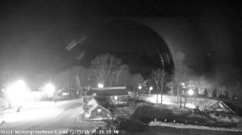 Weather camera view of Wintergreen Mtn. at 3600 ft. elev..