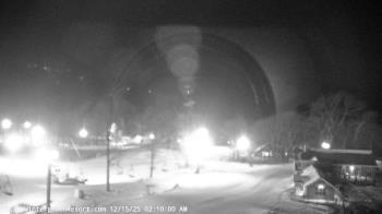 Weather camera view of Wintergreen Mtn. at 3600 ft. elev..