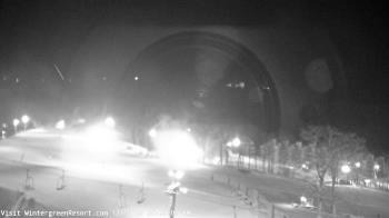 Weather camera view of Wintergreen Mtn. at 3600 ft. elev..