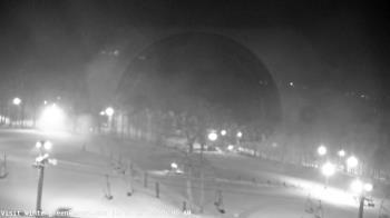 Weather camera view of Wintergreen Mtn. at 3600 ft. elev..