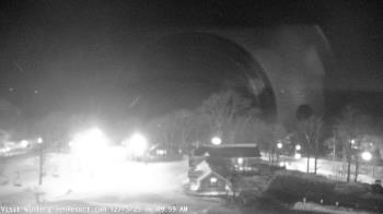Weather camera view of Wintergreen Mtn. at 3600 ft. elev..