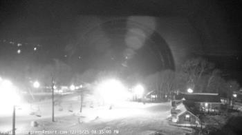 Weather camera view of Wintergreen Mtn. at 3600 ft. elev..