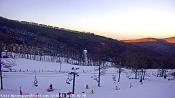 Weather camera view of Wintergreen Mtn. at 3600 ft. elev..
