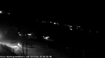 Weather camera view of Wintergreen Mtn. at 3600 ft. elev..