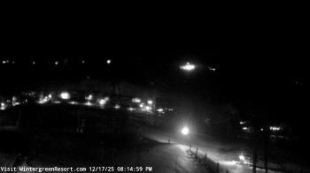 Weather camera view of Wintergreen Mtn. at 3600 ft. elev..