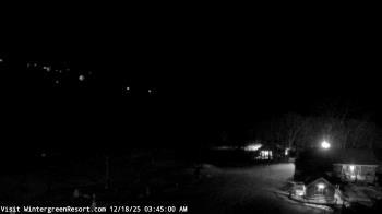 Weather camera view of Wintergreen Mtn. at 3600 ft. elev..