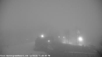 Weather camera view of Wintergreen Mtn. at 3600 ft. elev..
