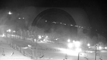 Weather camera view of Wintergreen Mtn. at 3600 ft. elev..