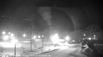 Weather camera view of Wintergreen Mtn. at 3600 ft. elev..