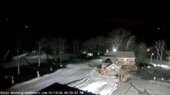 Weather camera view of Wintergreen Mtn. at 3600 ft. elev..