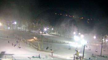 Weather camera view of Wintergreen Mtn. at 3600 ft. elev..