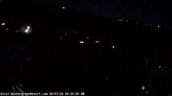 Weather camera view of Wintergreen Mtn. at 3600 ft. elev..