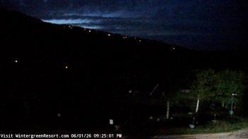 Weather camera view of Wintergreen Mtn. at 3600 ft. elev..