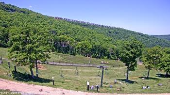 Weather camera view of Wintergreen Mtn. at 3600 ft. elev..