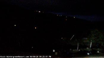 Weather camera view of Wintergreen Mtn. at 3600 ft. elev..