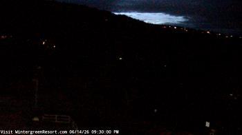 Weather camera view of Wintergreen Mtn. at 3600 ft. elev..