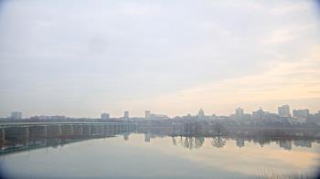 Weather camera view of Robert Morris CPA.